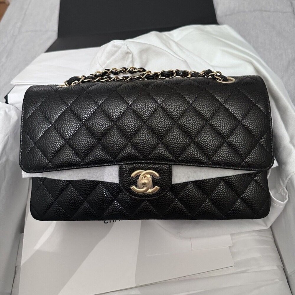 CHANEL Double Flap Classic Jumbo Caviar GHW